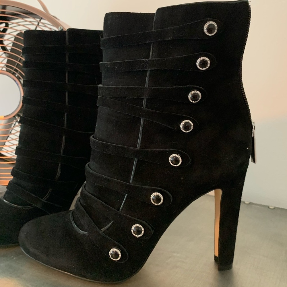 Size 6 - Karl Laugerfeld Paris